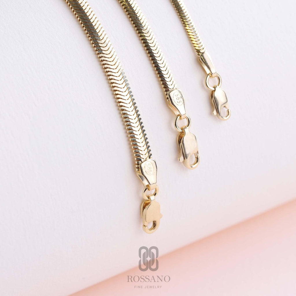 14K Gold Snake Bracelet, Italian Herringbone Chain Bracelet, Flat Snake Gold Chain, Shiny Gold Bracelet, Elegant Gift for Her