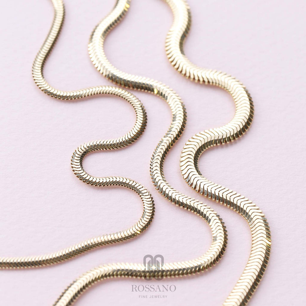 14K Gold Snake Necklace, Italian Herringbone Chain Choker, Flat Snake Gold Chain, Shiny Gold Necklace, Elegant Gift for Her