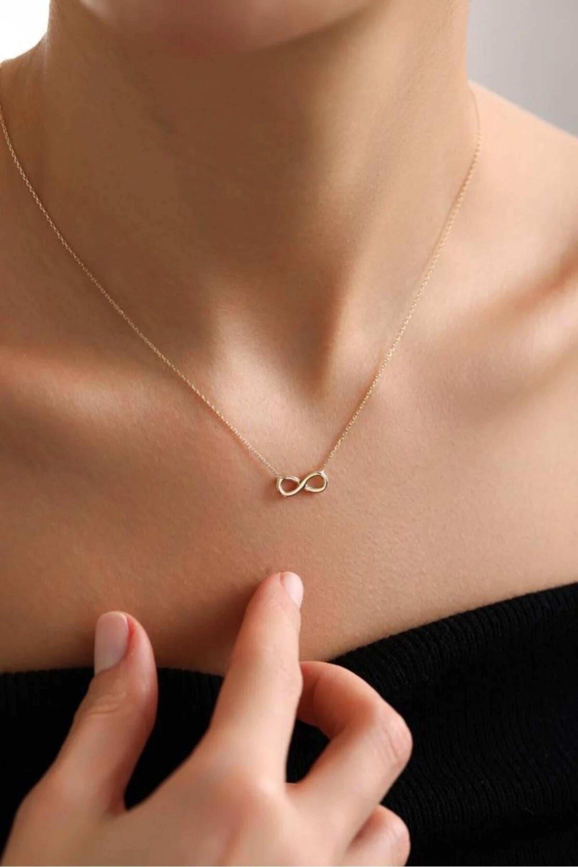 14K Gold Infinity Necklace, Dainty Infinity Pendant Necklace, Minimalist Gold Chain, Symbolic Everyday Jewelry, Stackable Necklace, Gift
