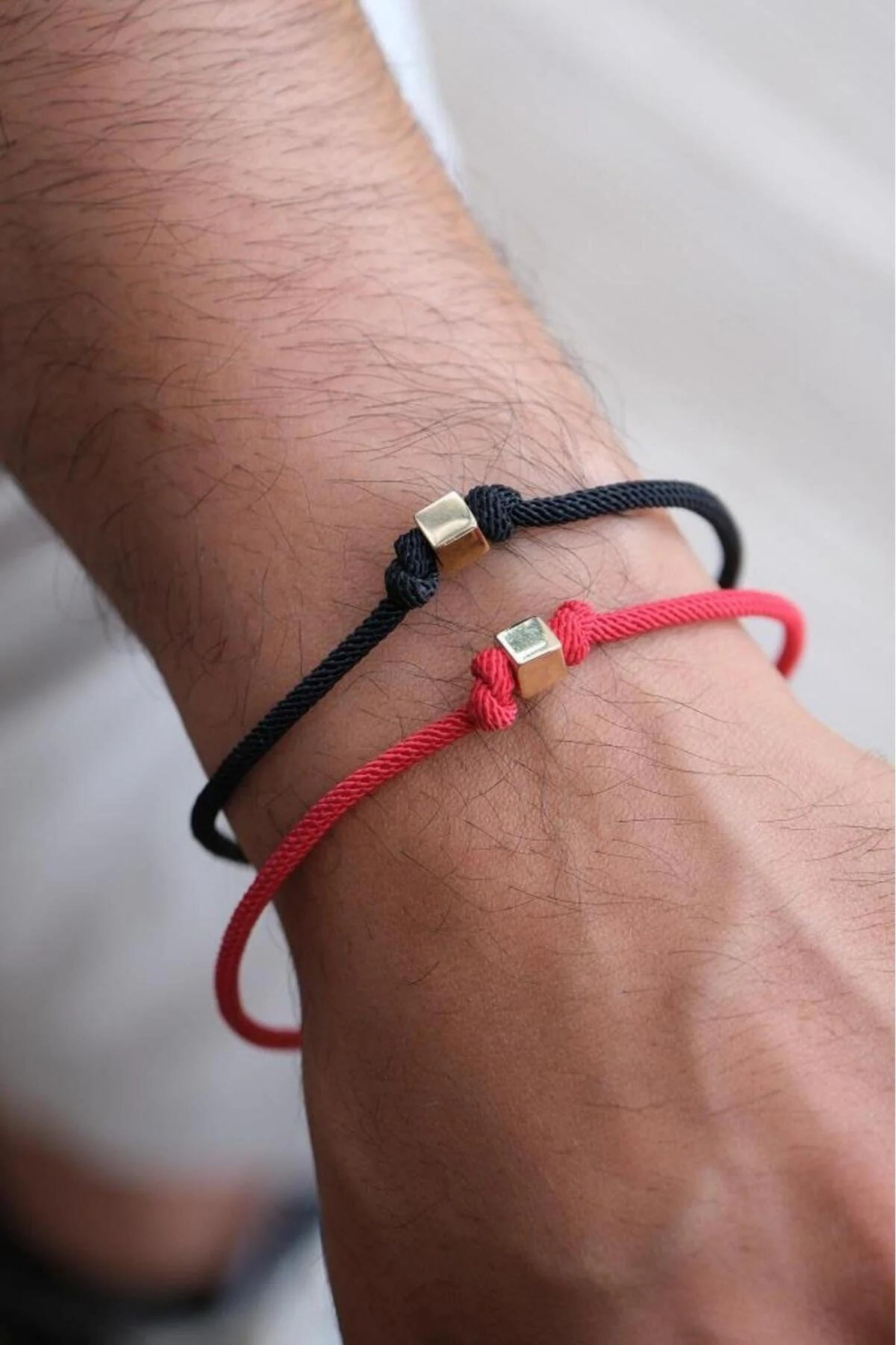 14K Gold Adjustable Dice Rope Bracelet, Dainty Gold Bracelet, Minimalist Everyday Jewelry, Lucky Charm Rope Bracelet, Gift for Her & Him