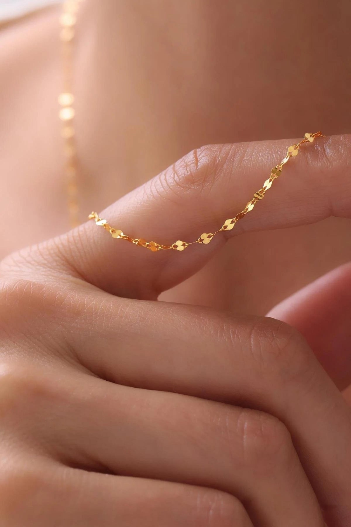 14K Gold 3mm Sequin Necklace, Dainty Gold Chain, Minimalist Delicate Jewelry, Stackable Everyday Necklace, Gift for Her