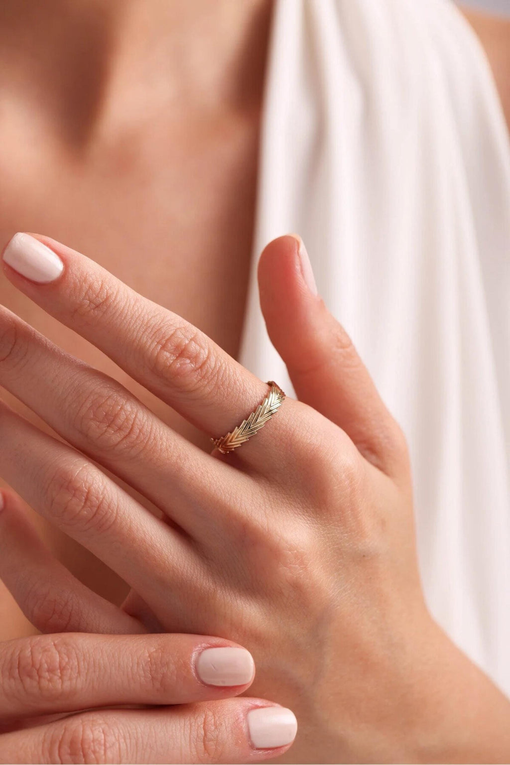 14K Gold Arrow Ring, Minimalist Chevron Ring, Dainty Stackable Gold Band, Everyday Fine Jewelry, Modern Gift for Her