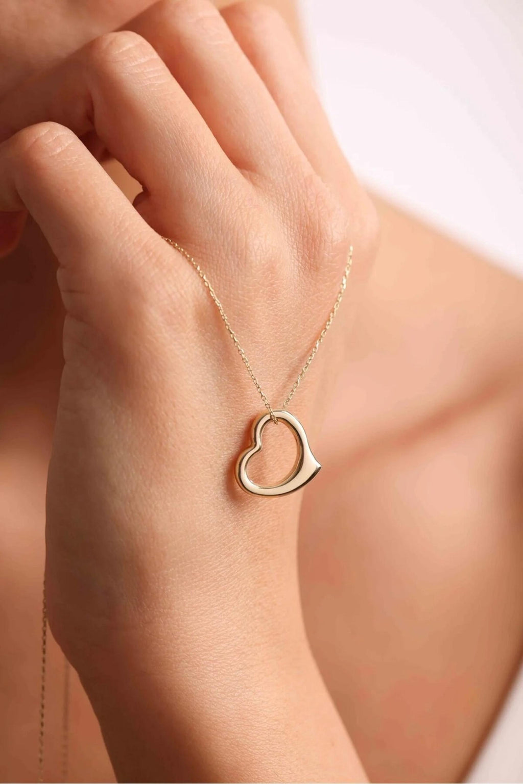 14K Gold Open Heart Necklace, Dainty Gold Necklace, Minimalist Everyday Jewelry, Stackable Gold Necklace, Gift for Her, Valentines Gift