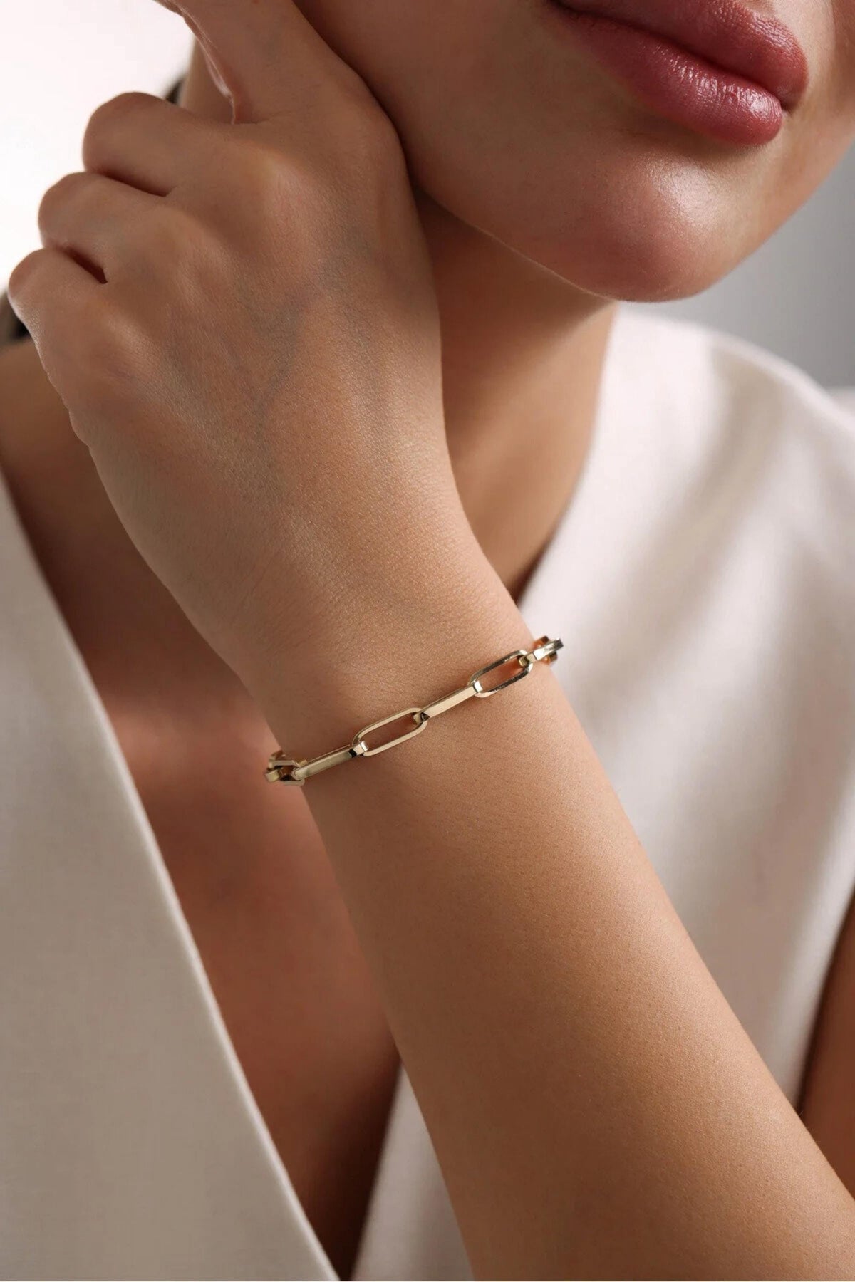 14K Gold 3.8mm Paperclip Link Bracelet, Modern Gold Chain Bracelet, Sleek Link Jewelry, Trendy Layering Bracelet, Gift for Women