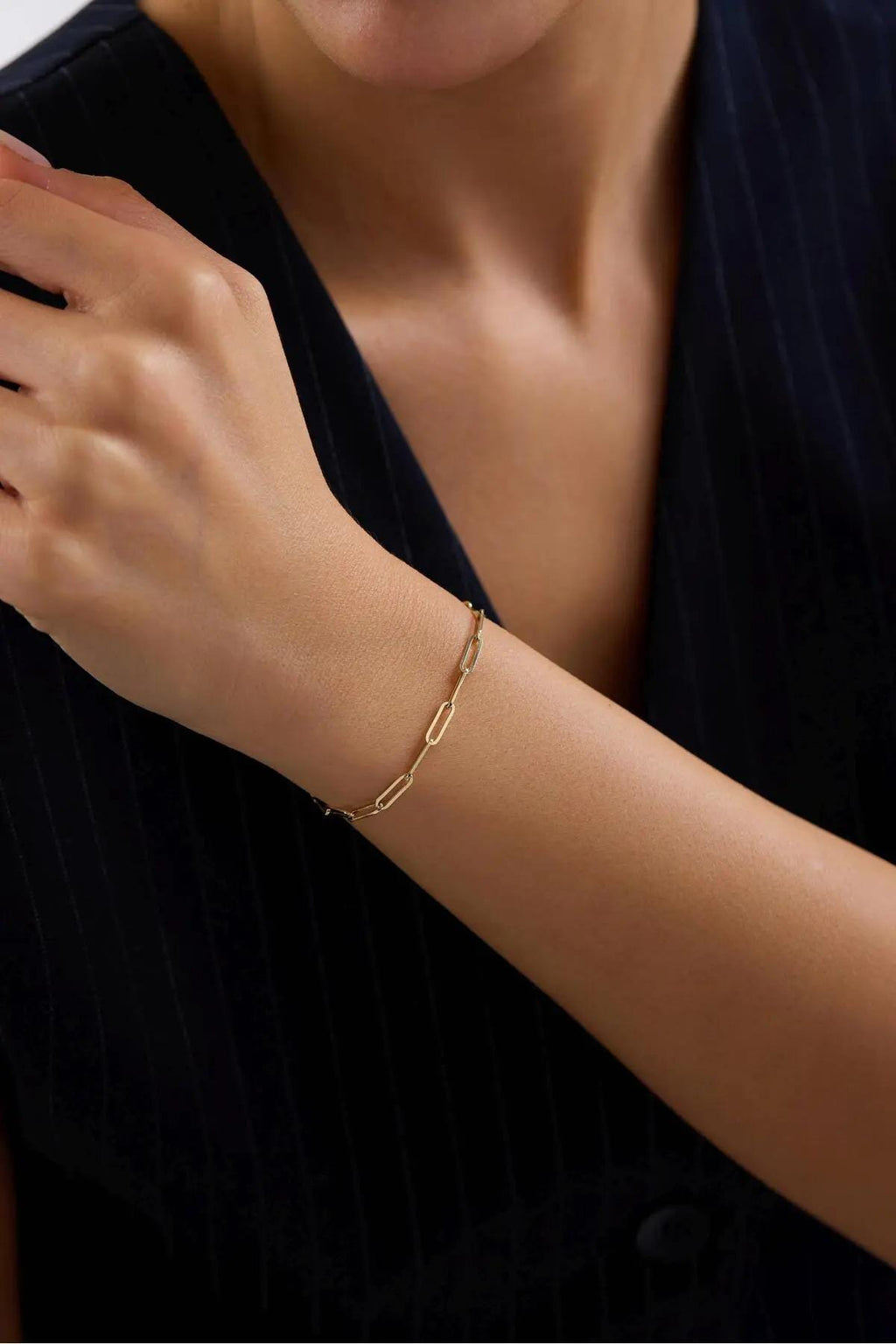 14K Gold Paperclip Bracelet, Classic Link Gold Bracelet, Modern Chain Jewelry, Sleek Layering Bracelet, Everyday Luxury Gift for Women