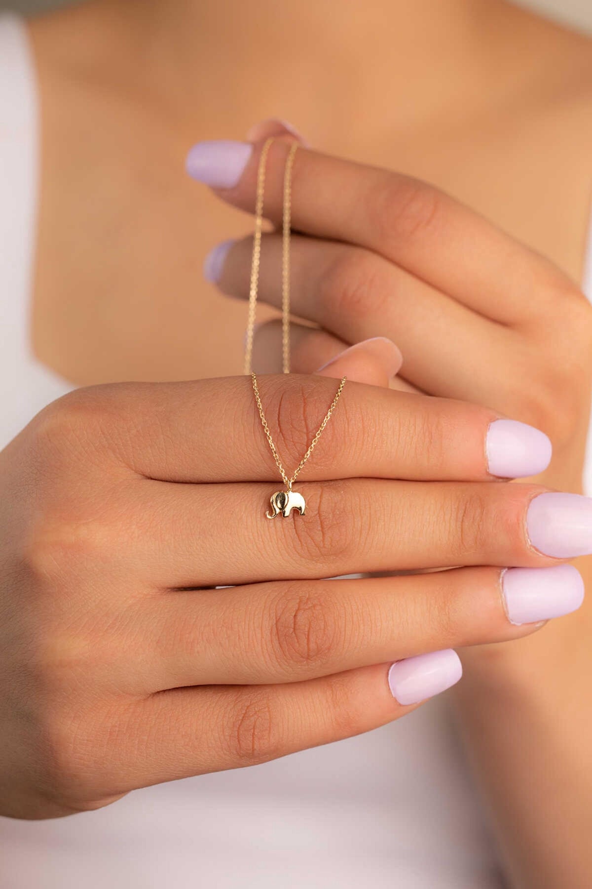 14K Gold Elephant Necklace, Elephant Pendant Jewelry, Dainty Animal Charm Necklace, Symbolic Gold Jewelry, Elegant Gift for Women