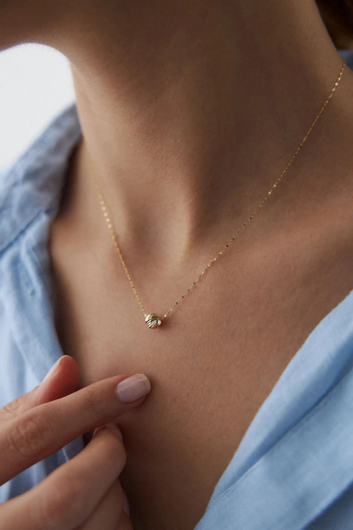 14K Gold Dorica Bead Necklace, Textured Round Gold Pendant, Dainty Minimalist Jewelry, Elegant Everyday Layering Necklace for Women