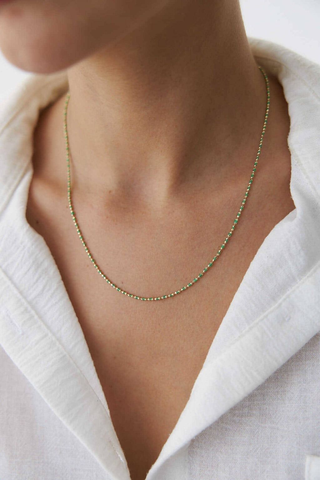 14K Gold Green Bead Necklace, Green Beaded Gold Chain, Vibrant Gemstone Jewelry, Dainty Layering Necklace, Elegant Everyday Gift for Women