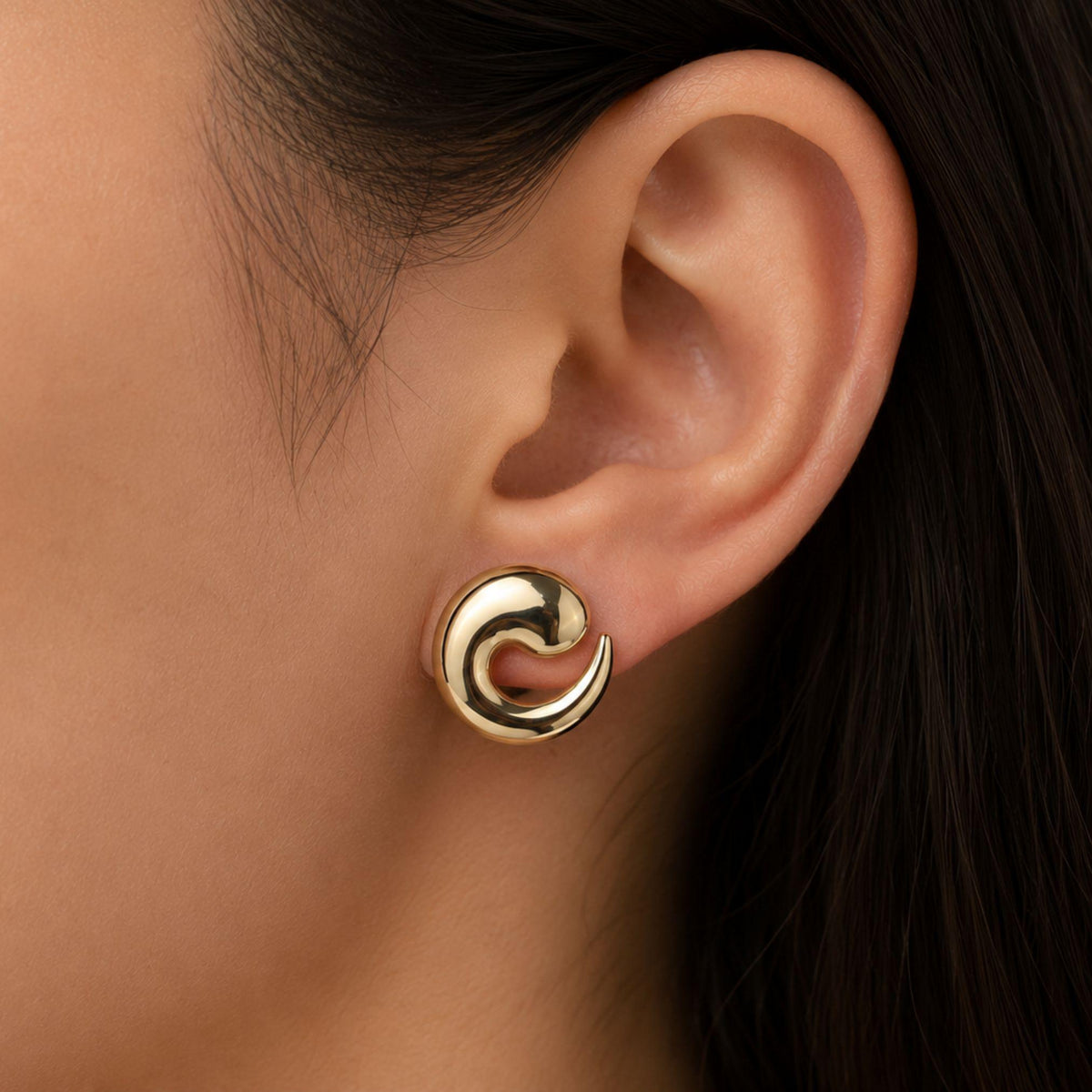 14K Gold Swirl Stud Earrings, Crescent Wave Studs, Sculptural Statement Earrings, Modern Everyday Jewelry, Elegant Gift for Women