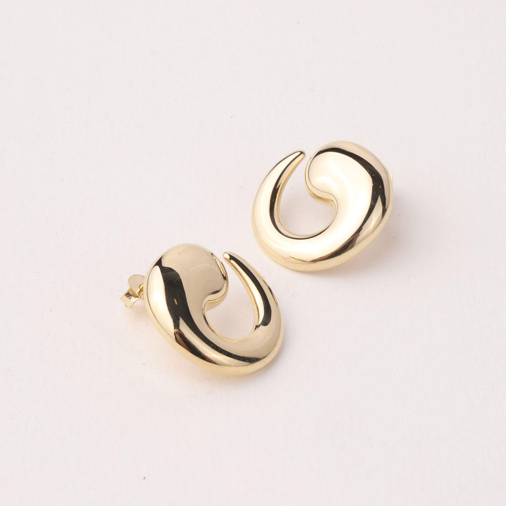 14K Gold Swirl Stud Earrings, Crescent Wave Studs, Sculptural Statement Earrings, Modern Everyday Jewelry, Elegant Gift for Women
