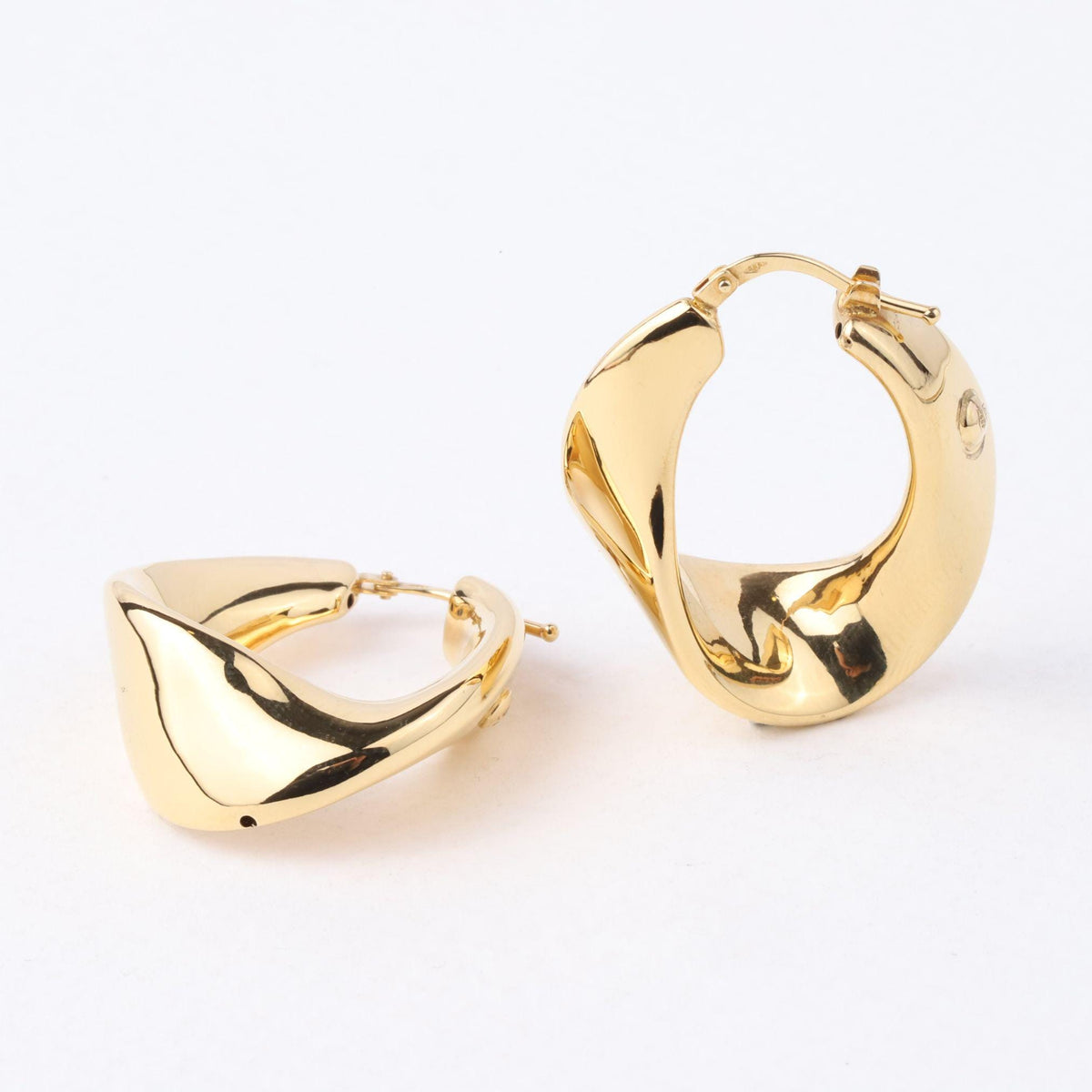 14K Gold Twisted Hoop Earrings, Chunky Wavy Gold Hoops, Sculptural Statement Earrings, Bold Everyday Jewelry, Gift for Women