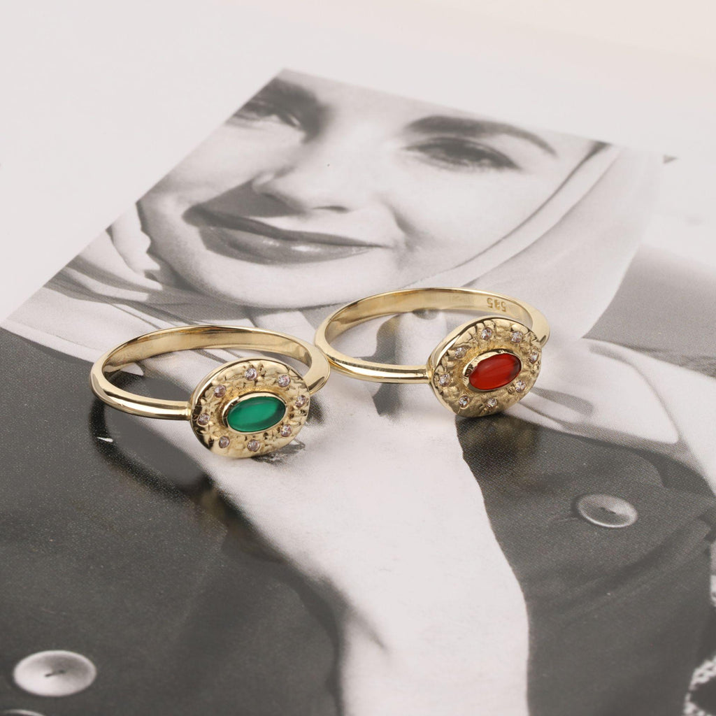 14K Gold Oval Birthstone Ring, Carnelian or Emerald Gemstone Ring, Vintage Style Halo Ring, Dainty Statement Jewelry, Gift for Her