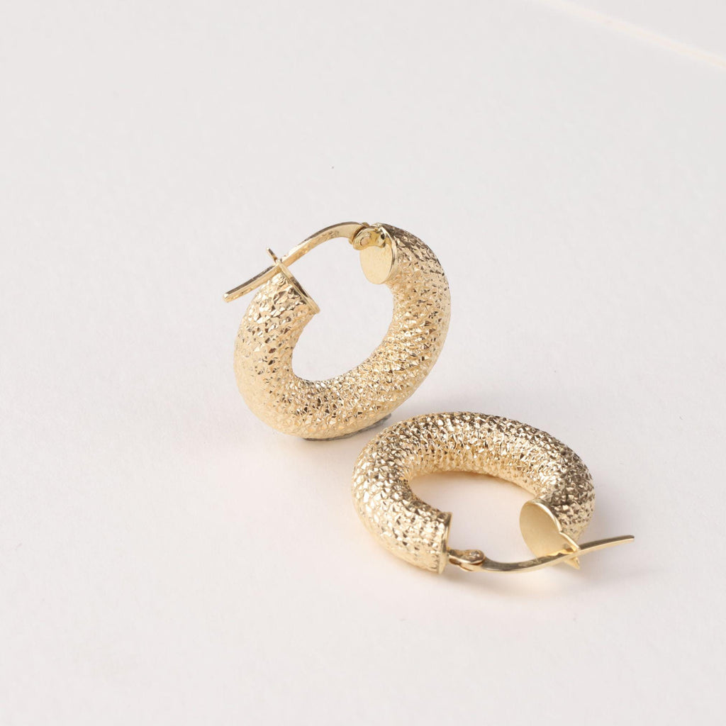 14K Gold Chunky Textured Hoop Earrings, Thick Diamond Cut Hoops, Bold Sparkle Earrings, Everyday Fine Jewelry, Gift for Women