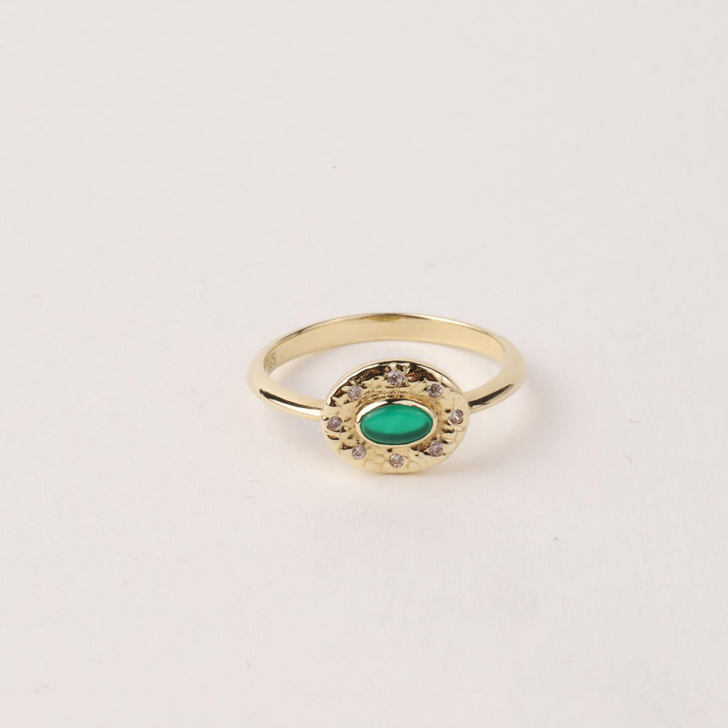 14K Gold Oval Birthstone Ring, Carnelian or Emerald Gemstone Ring, Vintage Style Halo Ring, Dainty Statement Jewelry, Gift for Her